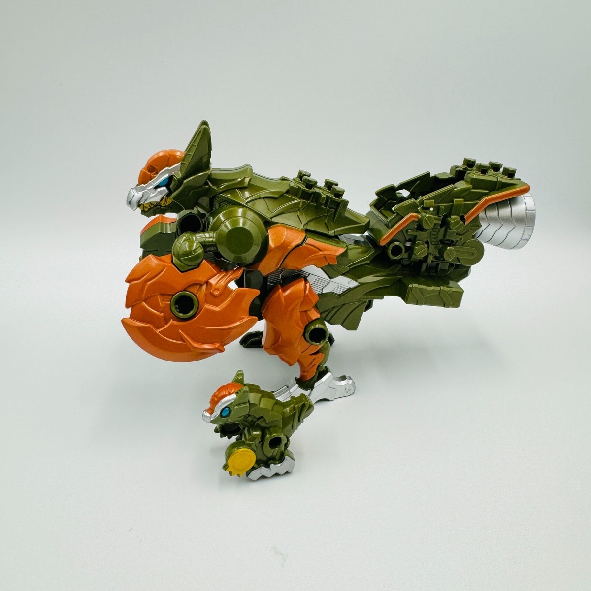 Kishiryu Sentai Ryusoulger DX Shine Shadow Raptor & DX Pachygaroo
