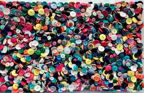 20 50 100 Mixed Buttons Blue Pink Grey Cream Black Assorted Small 15mm 23mm MX2 - Picture 7 of 9