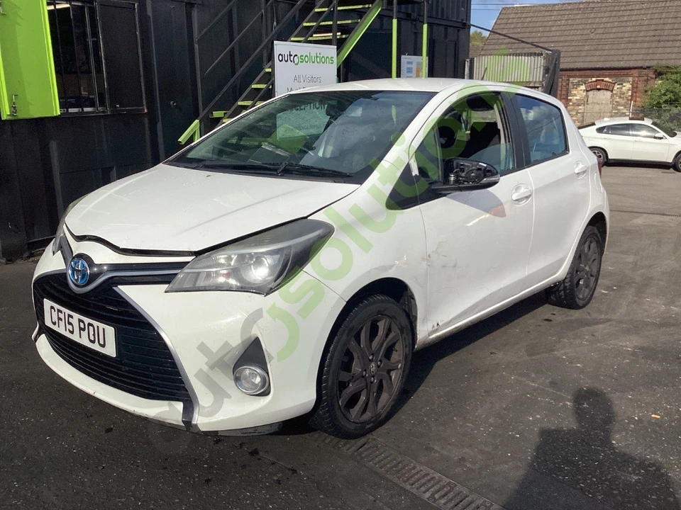 TOYOTA YARIS HYBRID MK3 2014-2017 Manual Window Regulator Rear Right Side - Image 2 of 4