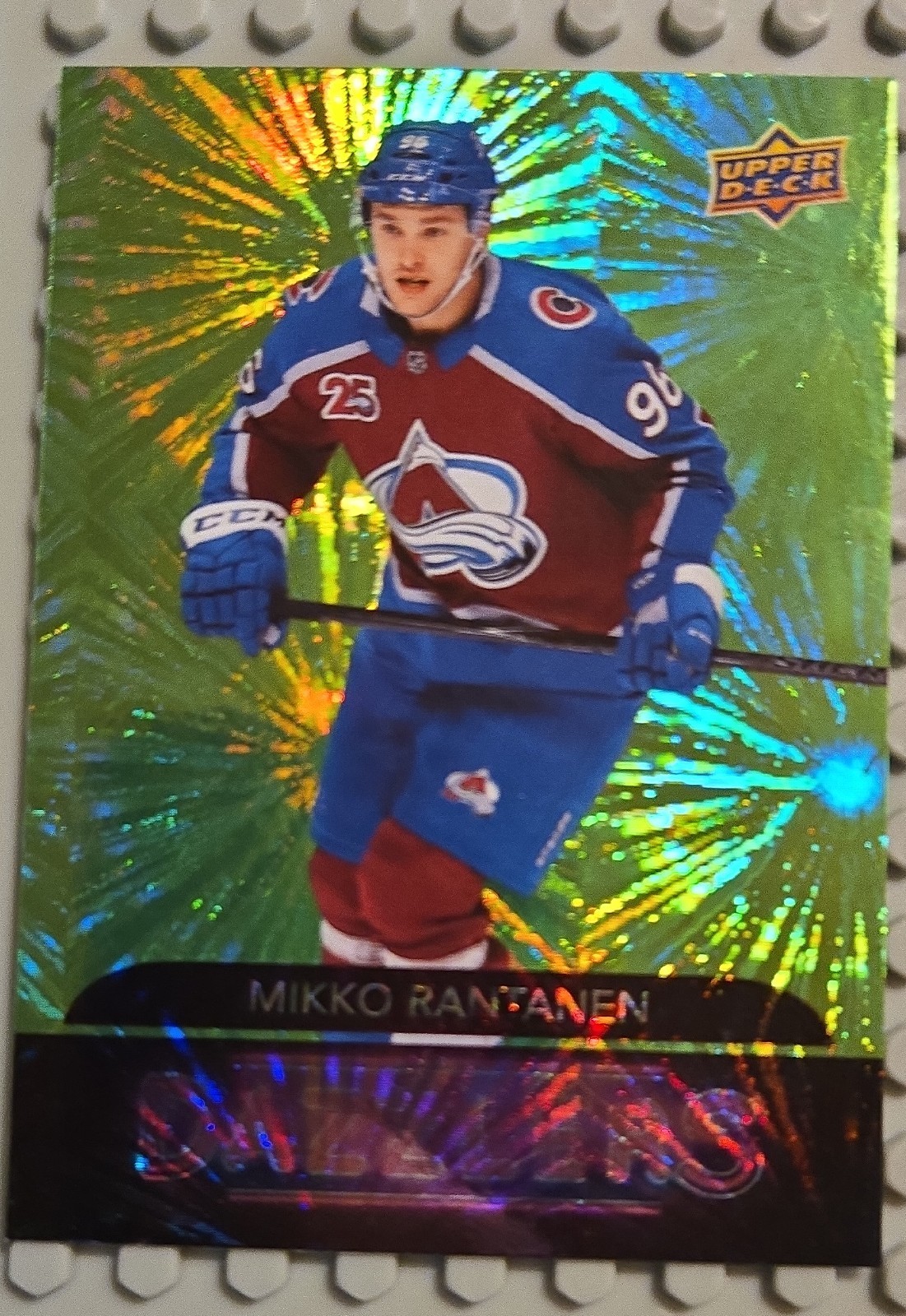 2020-21 Upper Deck Extended Series - Dazzlers Mikko Rantanen #DZ-110 Green