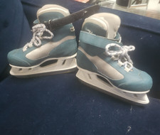 Softec Youth Recreational Ice Skates Blue/Gray/White Lace Hook  Loop. Size 1