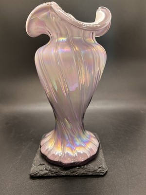 Fenton Lavender Lilac Swirl Iridescent Ruffle Top Vase From 1986 FAGC. HTF Rare.