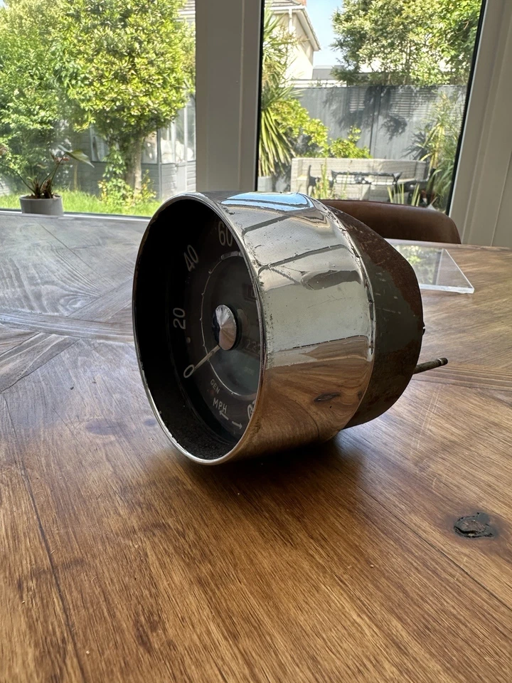 Volvo P1800S p1800 original Speedometer / Gauge / Speedo 1960s MPG - Image 2 of 4