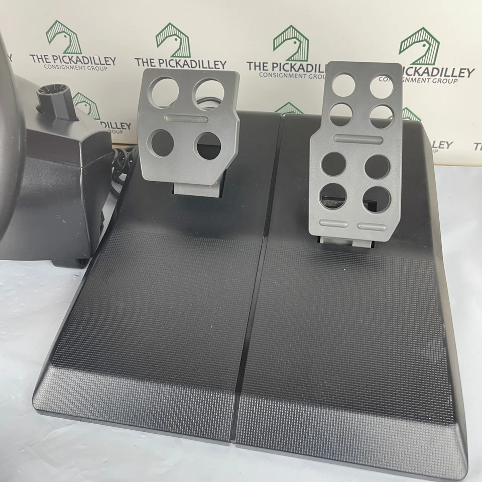 Logitech WingMan Formula Force GP USB Racing Wheel und Pedale UNGETESTET - Bild 4 von 4