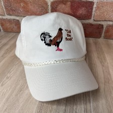 Gorra de Colección Cull The Flock Blanca con Gallo Bordado De Colección - RARA