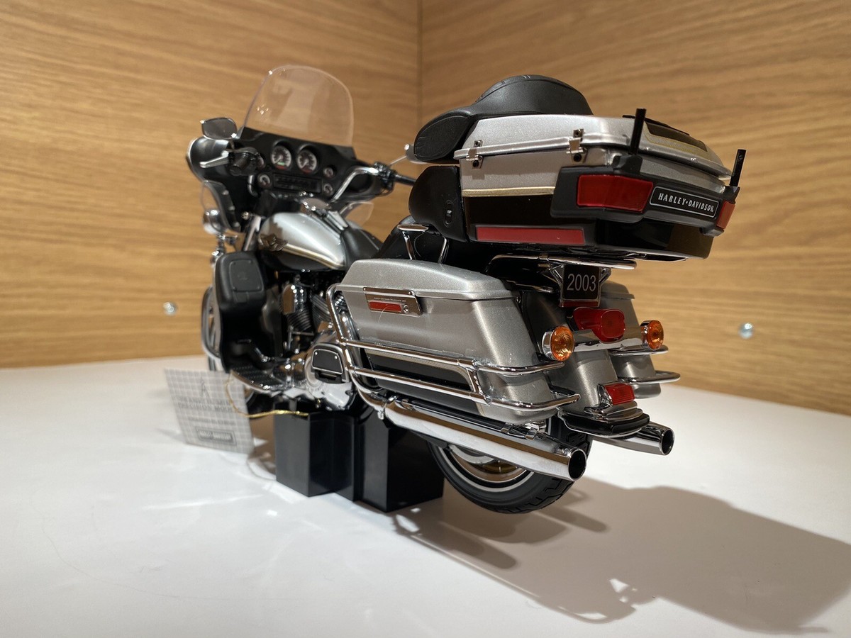 FRANKLIN MINT 1:10 HARLEY DAVIDSON 2003 ELECTRA GLIDE 100TH FRANKLIN MINT 1:10 HARLEY DAVIDSON 2003 ELECTRA GLIDE 100TH