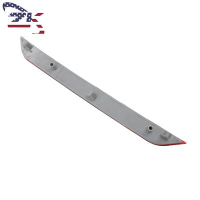 GMC/Chevy Terrain Passenger Side Rear Bumper Red Reflector Lamp - NEW OEM Part #84225883 | 2018-2023
