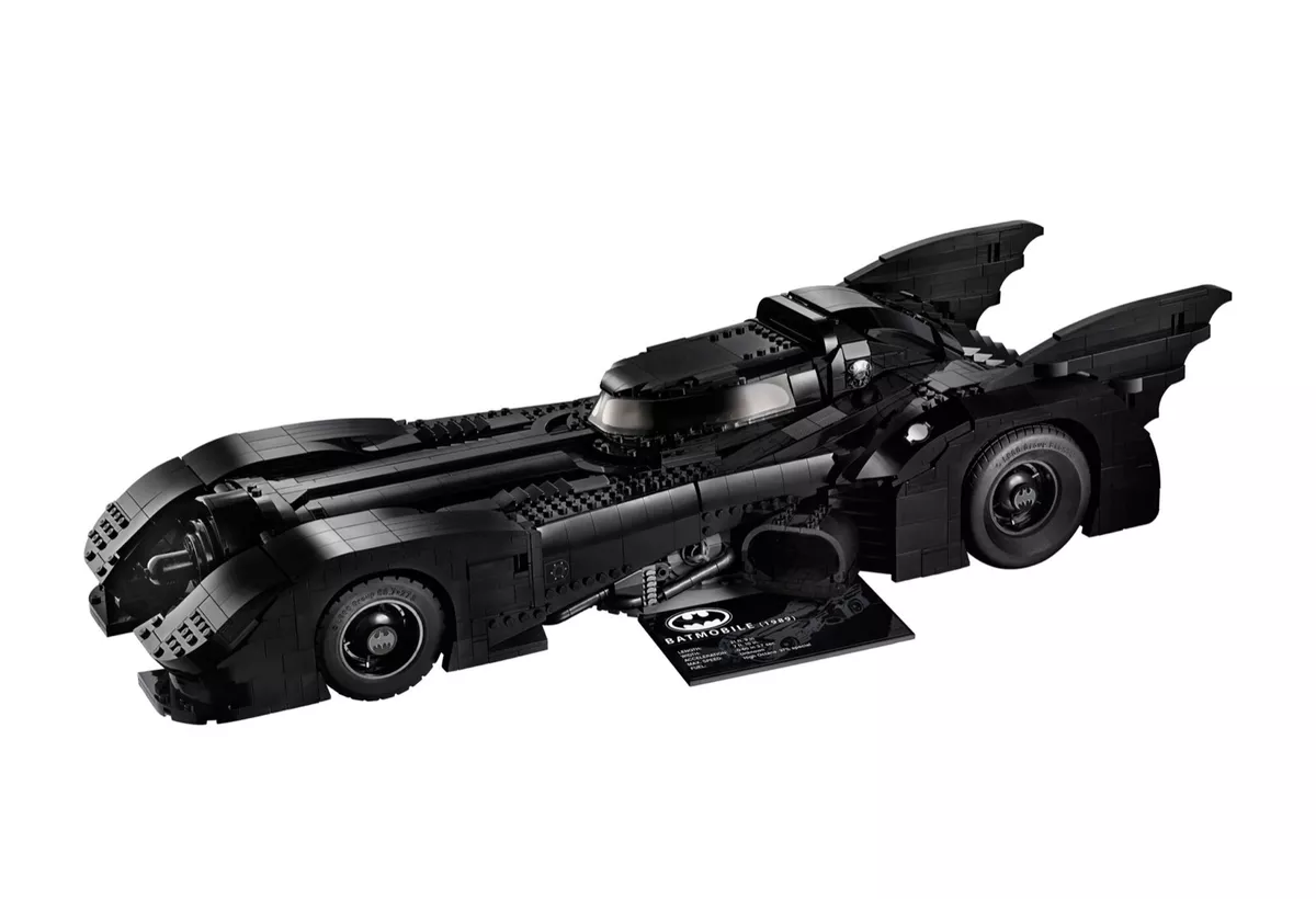 BRAND NEW and FACTORY SEALED BATMAN LEGO SET 76139, 1989 BATMOBILE