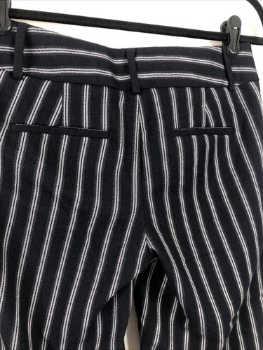 Loft Women’s Size 2 Navy Blue White Stripe Crop Casual Pant - Picture 7 of 11