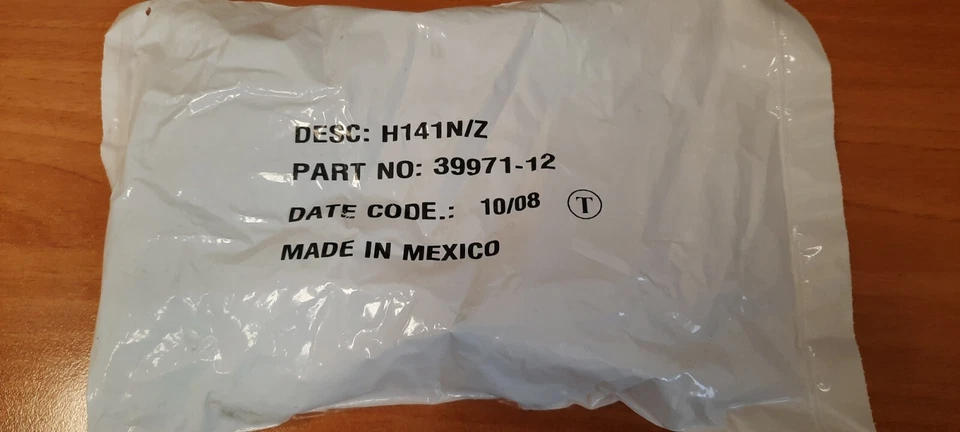 NUOVO Plantronics H141N/Z AURICOLARE HEADSET - P/N 39971-12 - Immagine 2 di 2