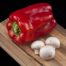 25 BIG RED PEPPER SEEDS ~ heirloomseedguy ~ 2026 ~ NON-GMO