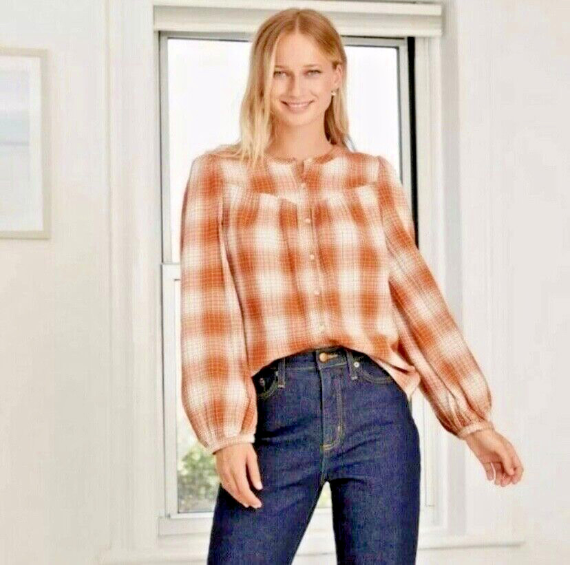 Universal Thread White/Oreange Plaid Button Up To… - image 1