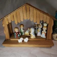 Vtg House of Lloyd Lord NATIVITY SET Wood Manger Music Box Silent Night Creche