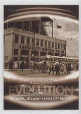 2019 Topps Evolution Of: Stadiums Municipal Stadium Kauffman Stadium #ES-9 09qu