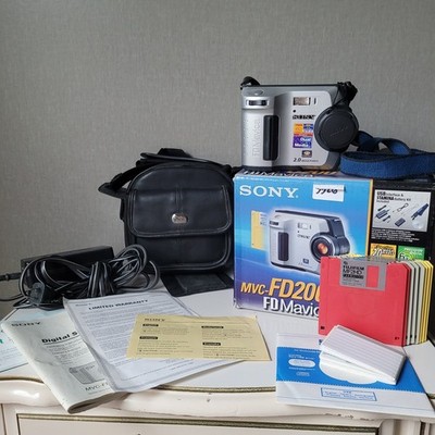 Vintage Sony Digital Mavica MVC-FD200 Camera Bundle - Complete in Box (CIB)