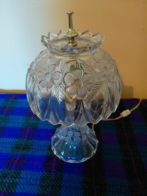 Vintage Gilbert Cut Glass Boudoir Lamp 10.5  Diamond Starburst Table Lamp Works