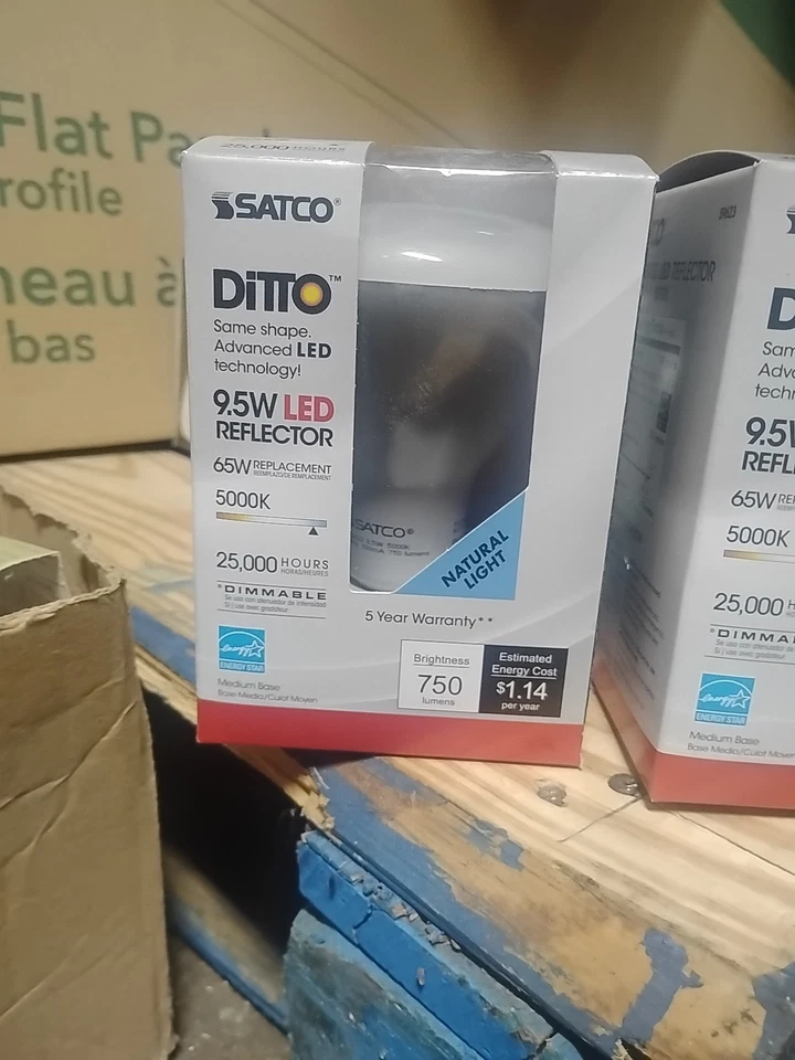 (2) Satco Ditto 9.5W BR30 Medium Dimmable LED Reflector. 65W Replacement - Image 4 of 4