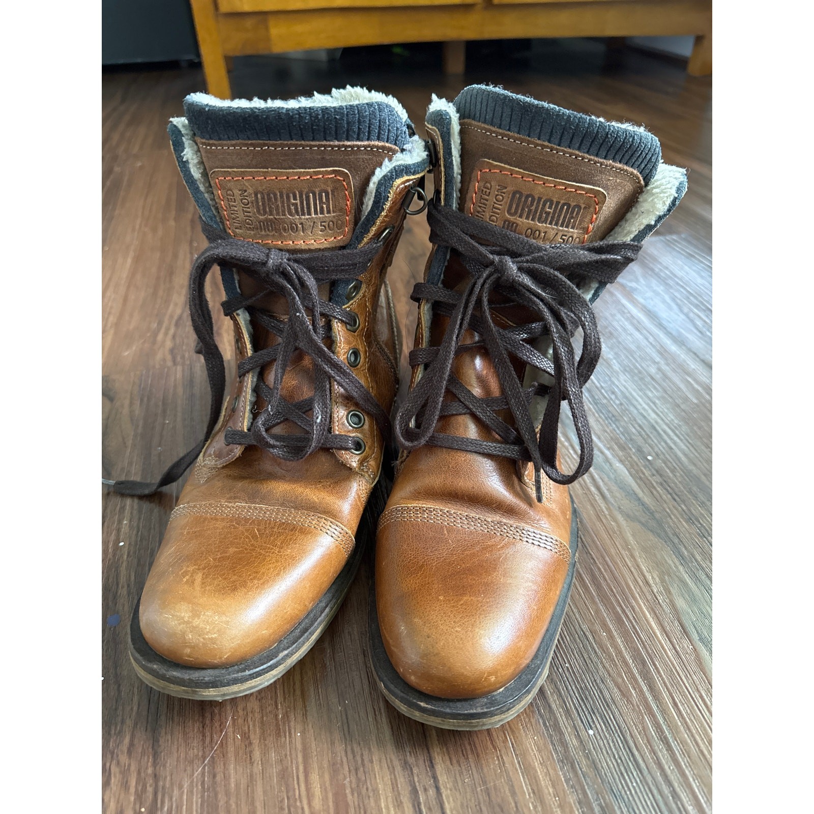 's 7 Osborne Brown Leather Boots Sherpa Lined Limited Editio
