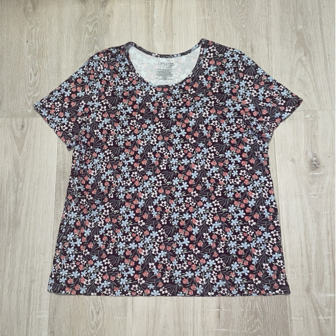 Time and Tru Womens 3XL Purple Floral Knit Short Sleeve Round Neck Tee