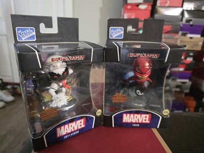 New Unopen Loyal Subjects Red Toxin Venom and Anti Venom Marvel Superama Variant