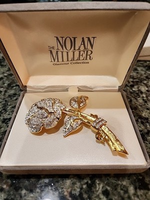 NOLAN MILLER GOLD PLATED CRYSTAL RHINESTONE LARGE PAVE ROSE BROOCH New