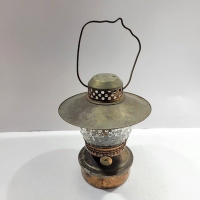 Vintage Unimax Brass Oil Lantern Small Star Pattern Glass Rustic Hong Kong Decor