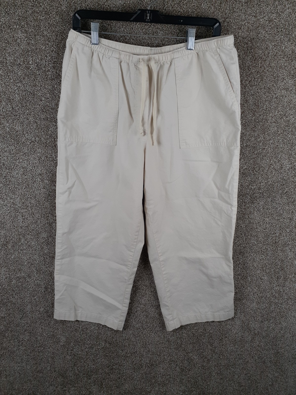 LL Bean Sunwashed Canvas Pull On Capri Pants Womens M Ivory Mid Rise Casual