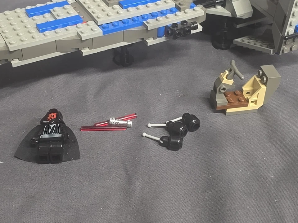 Lego 7151 Star Wars SITH INFILTRATOR Complete No Instructions - Image 2 of 4