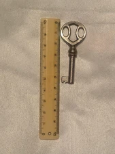 ANTIQUE VICTROLA XI SKELETON PHONOGRAPH KEY - 100% Authentic ORIGINAL