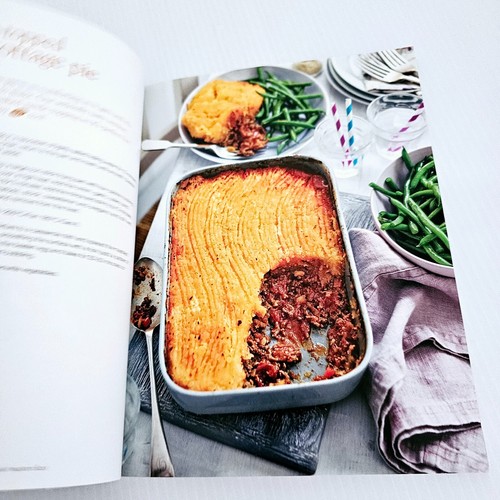 Slimming World Best-loved Extra Easy Recipes | Free Food Feasts! Paperbacks - Picture 23 of 24