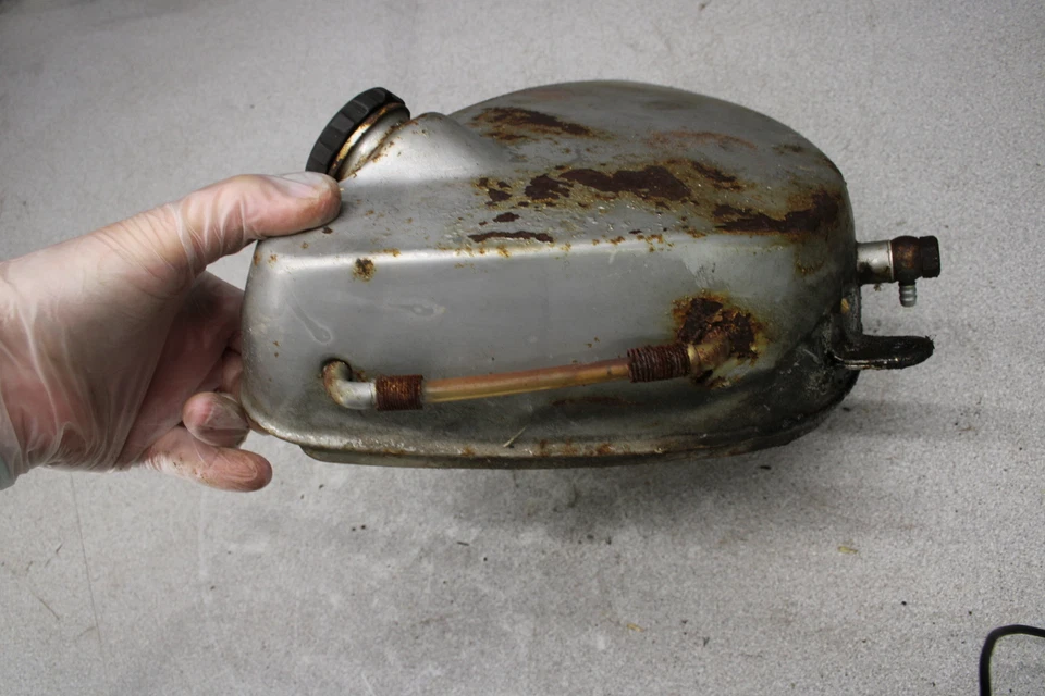 RESERVATÓRIO DO TANQUE DE ÓLEO KAWASAKI A1SS A7 1968 6795.HI - Imagem 3 de 4