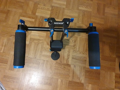 Neewer Shoulder Rig mit Gewicht für DSLR etc. - Bild 3 von 3