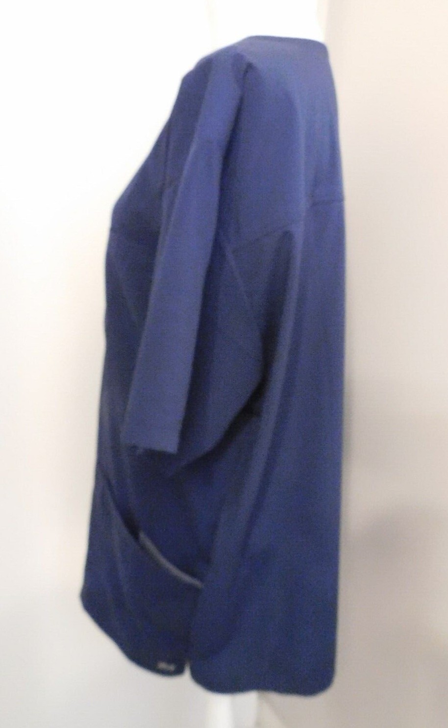 Women's Size XL Motion by Barco Navy Blue with Orange Bungee ID Loop Scrub Top image 4