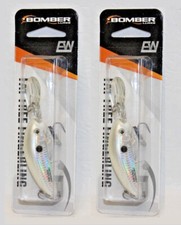 2x Bomber Next Gen Fat Free Fingerling - Pearl White - BD5FDPW Crankbait NOC E16