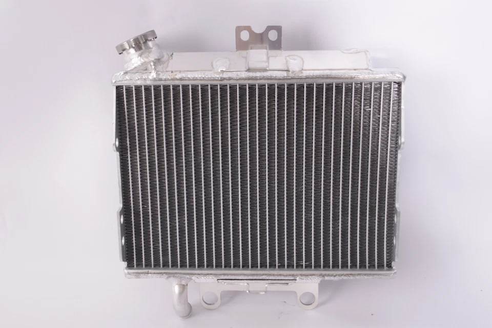 For 1997-1999 1998 Honda CR250 CR250R Water Cooling All Aluminum Radiator - Image 3 of 4