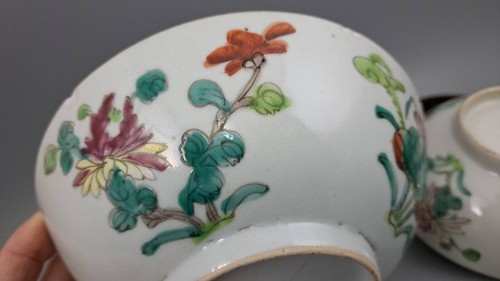 2 Mid-19th century famille rose four-season flower bowls, panchang style mark, - Picture 7 of 24