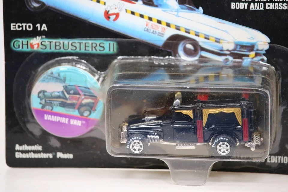 Johnny Lightning Frightning Lightnings Vampire Van Ghostbusters 2 1997 B16 1:64 - Image 2 of 4