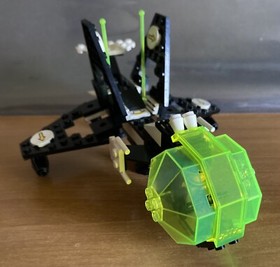 LEGO Space Police 6887 Allied Avenger Year 1991 Complete with Instructions No BOX