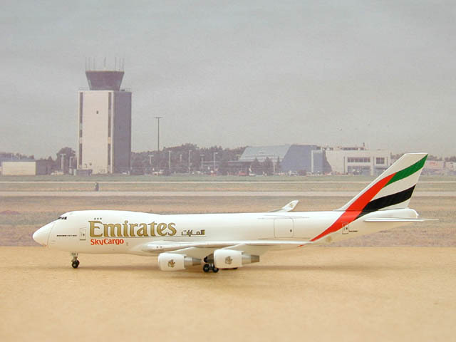 Emirates Airlines B747-47UF 