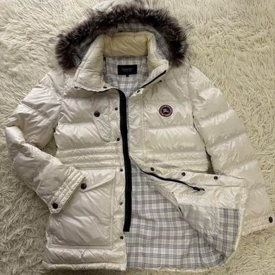 Burberry Black Label Down Jacket White Men's Asian fit M US size S Authentic