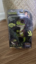 2017 WOWWEE Untamed Fingerling Raptor Stealth -Green and Purple