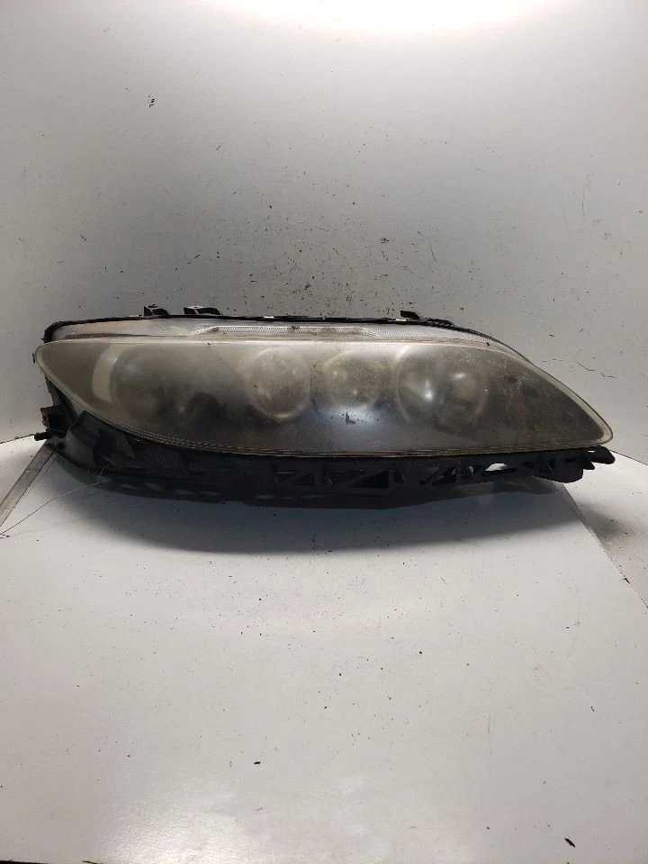 Faro de pasajero halógeno negro brillante fondo compatible con 06-08 MAZDA 6 1358030 Foto 2 de 4