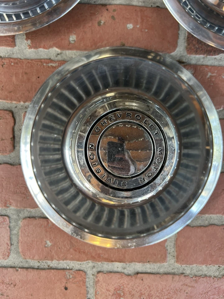 Tapa central GM CHEVROLET Corvette MONTE CARLO CHEVELLE EL CAMINO NOVA CAMARO Foto 2 de 4