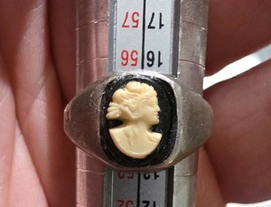 Vintage Sterling Silver Cameo Ring  Stamped Ster Size 7