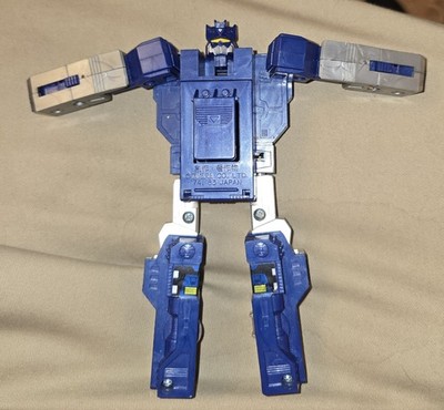 1984 SOUNDWAVE G1 Transformers  Action Figure Hasbro Autobot 