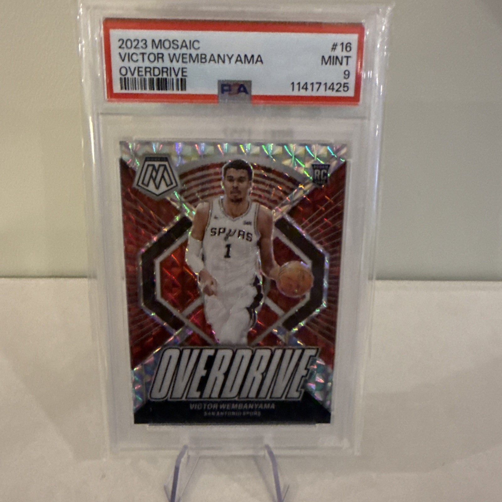 2023-24 Panini Mosaic - Overdrive Victor Wembanyama #16 (RC)