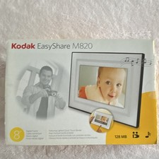 Kodak EasyShare M820 8" LCD Digital Photo Frame, 128MB, USB, Quick Touch Border