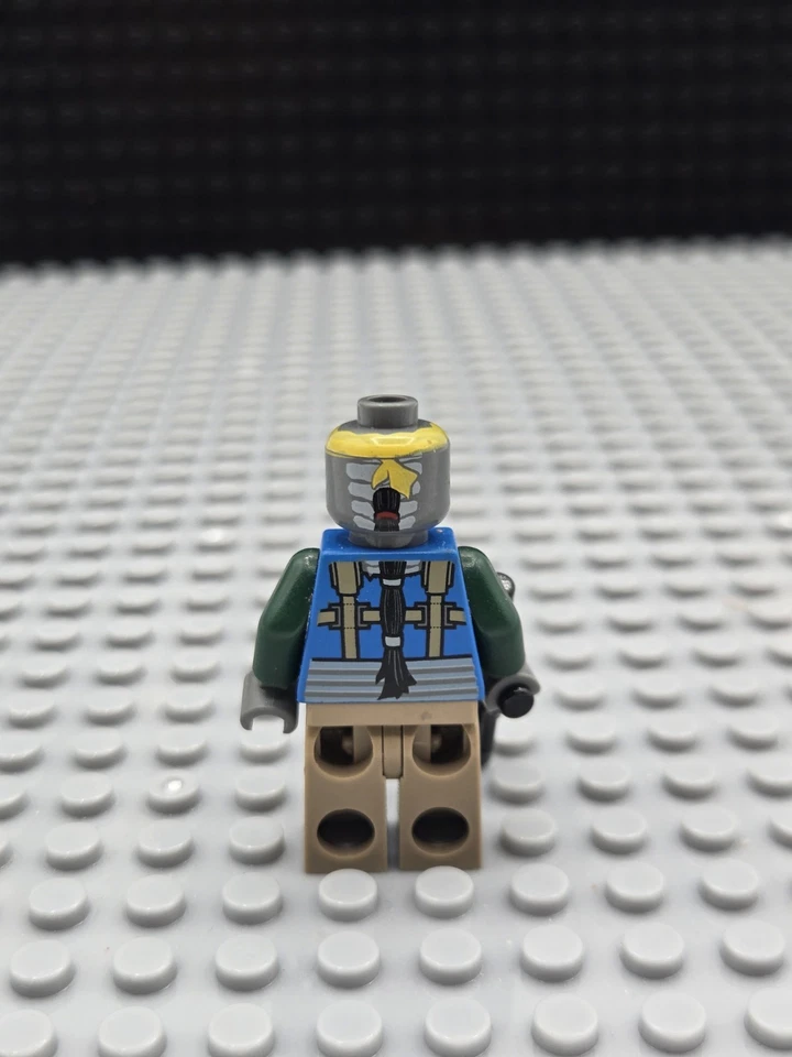 LEGO® Star Wars™ Turk Falso Set 7753 Minifigura Tanque Pirata Foto 2 de 2