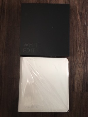 Pokemon VAULT X WHITE EDITION - 12 Pocket Binder - Exo-Tec Zip - NEW