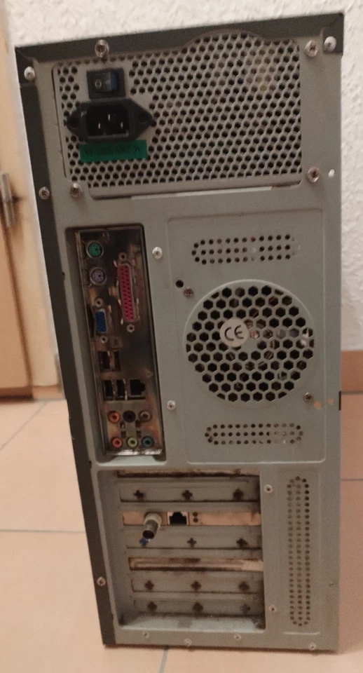 PC Retro Intel Celeron Cpu 420  1,6 Ghz, 504 MB RAM, 40 GB IDE, XP, 3,5'' Disk - Bild 3 von 4